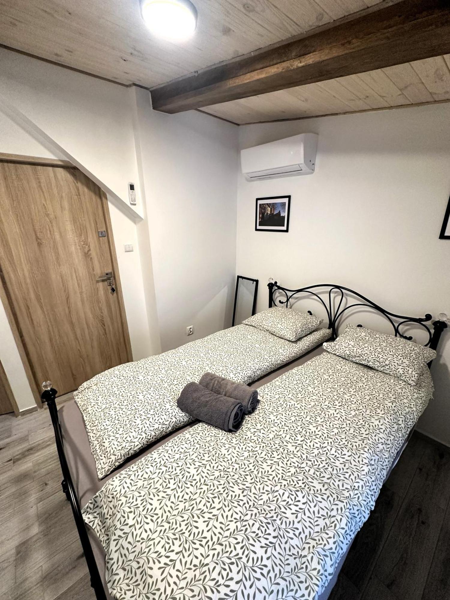 Apartamenty Piernikowy Kacik - Rynek Nowomiejski Z Klimatyzacja Stary Toruń Dış mekan fotoğraf