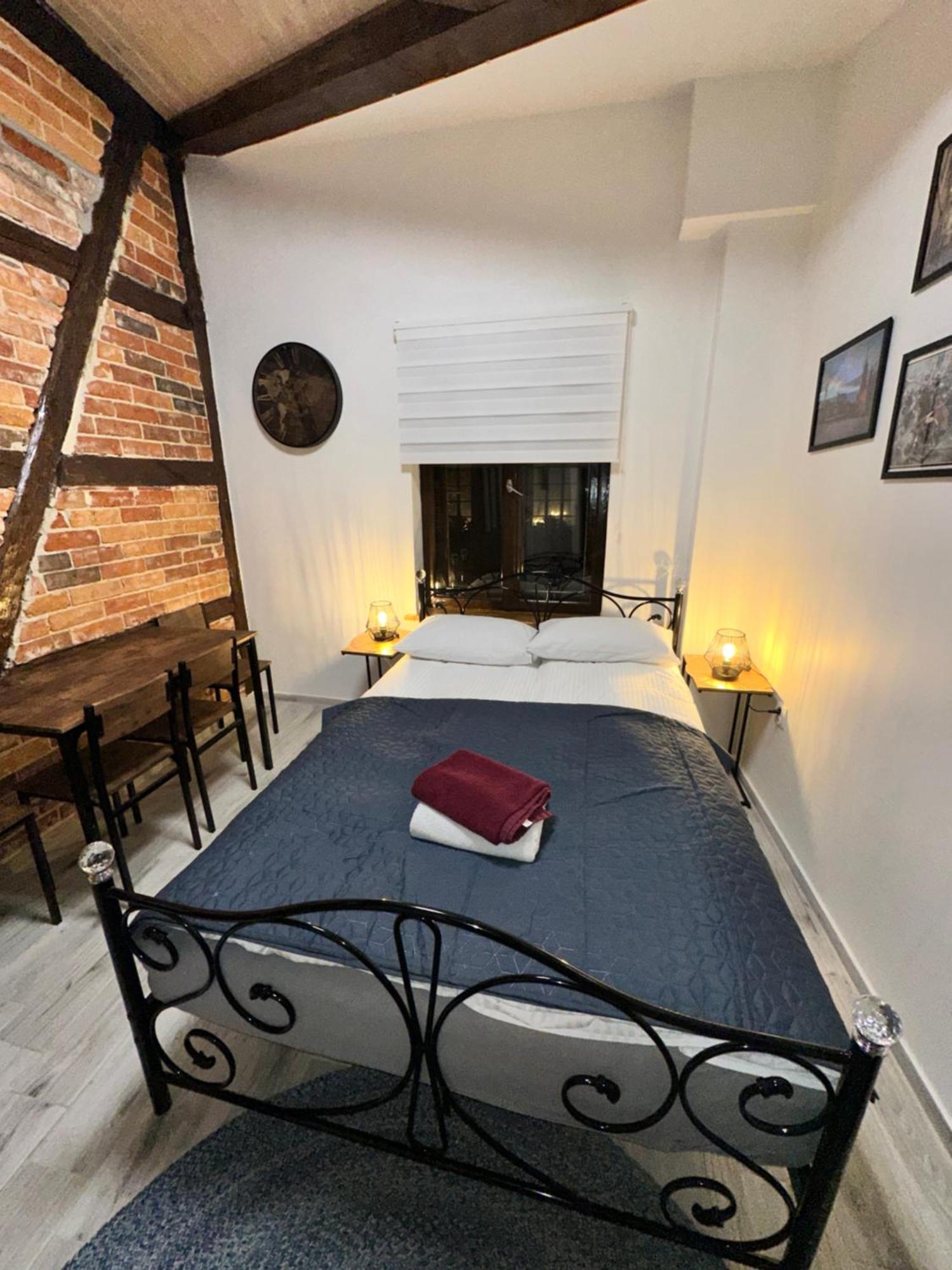 Apartamenty Piernikowy Kacik - Rynek Nowomiejski Z Klimatyzacja Stary Toruń Dış mekan fotoğraf
