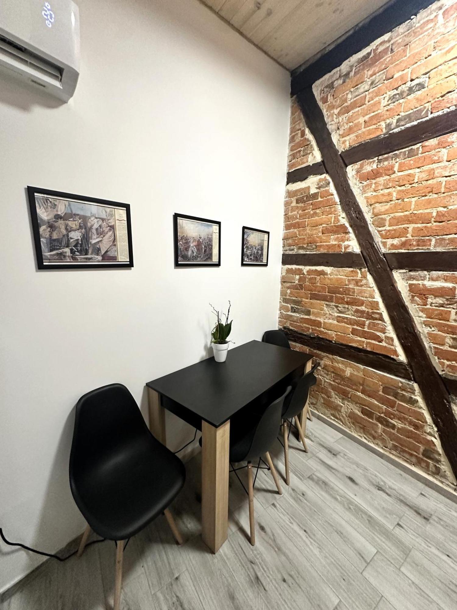 Apartamenty Piernikowy Kacik - Rynek Nowomiejski Z Klimatyzacja Stary Toruń Dış mekan fotoğraf